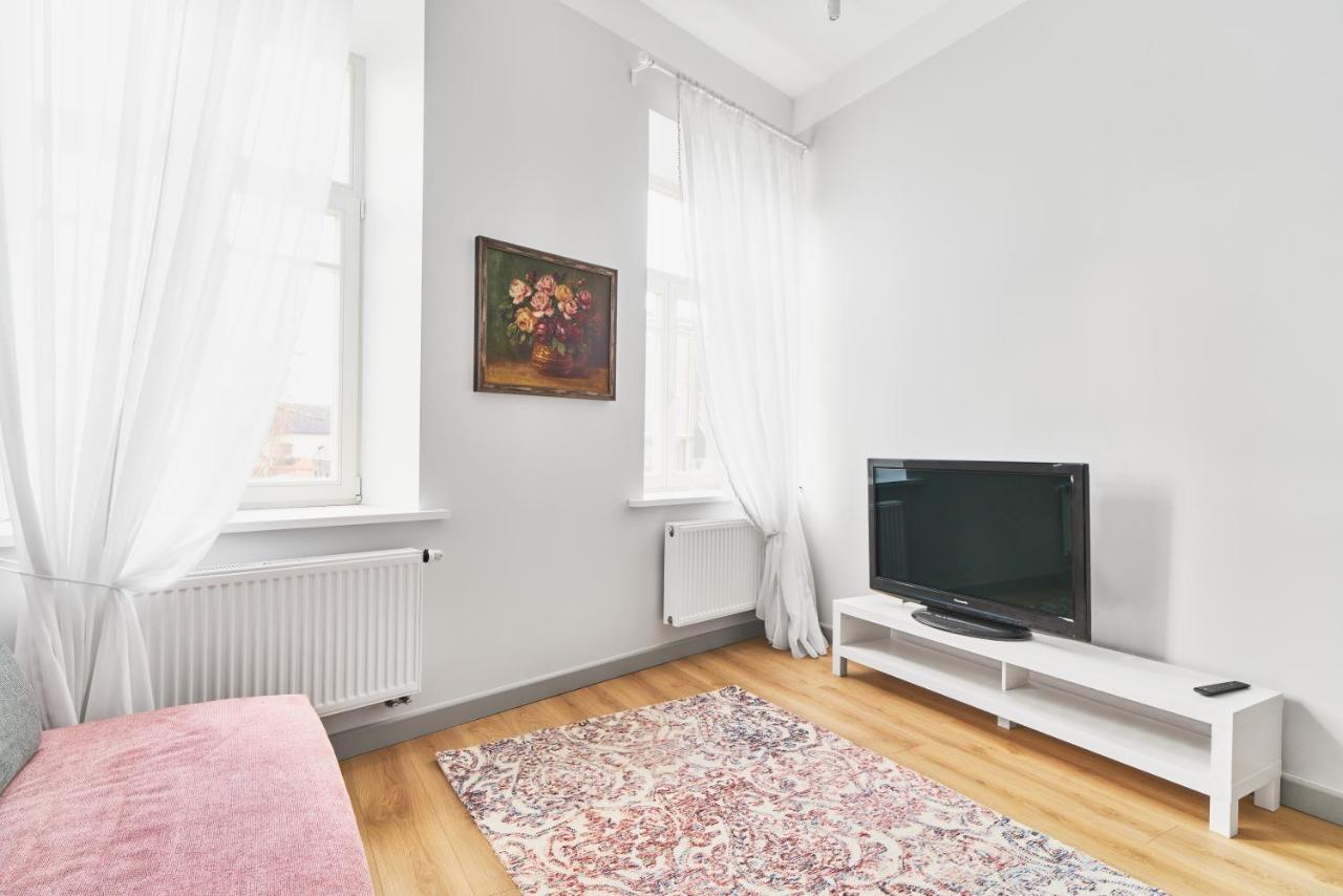 New And Lovely Apartament In Vilnius City Centre Exterior photo