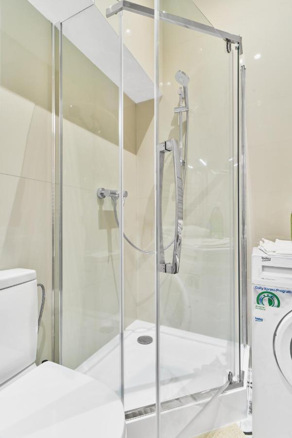 New And Lovely Apartament In Vilnius City Centre Exterior photo